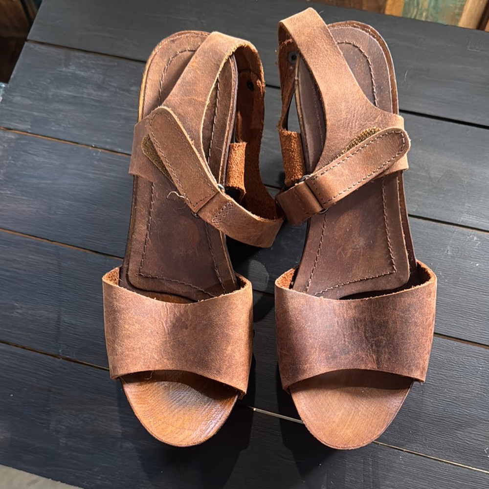 Brown Leather Sandals